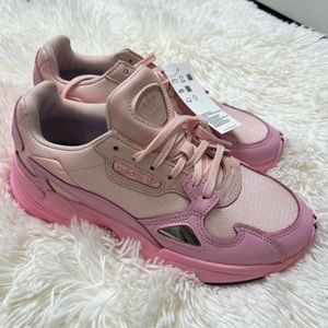 Brand New Adidas Sneaker